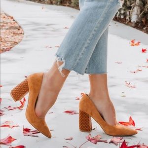 Vici Woven heel pump